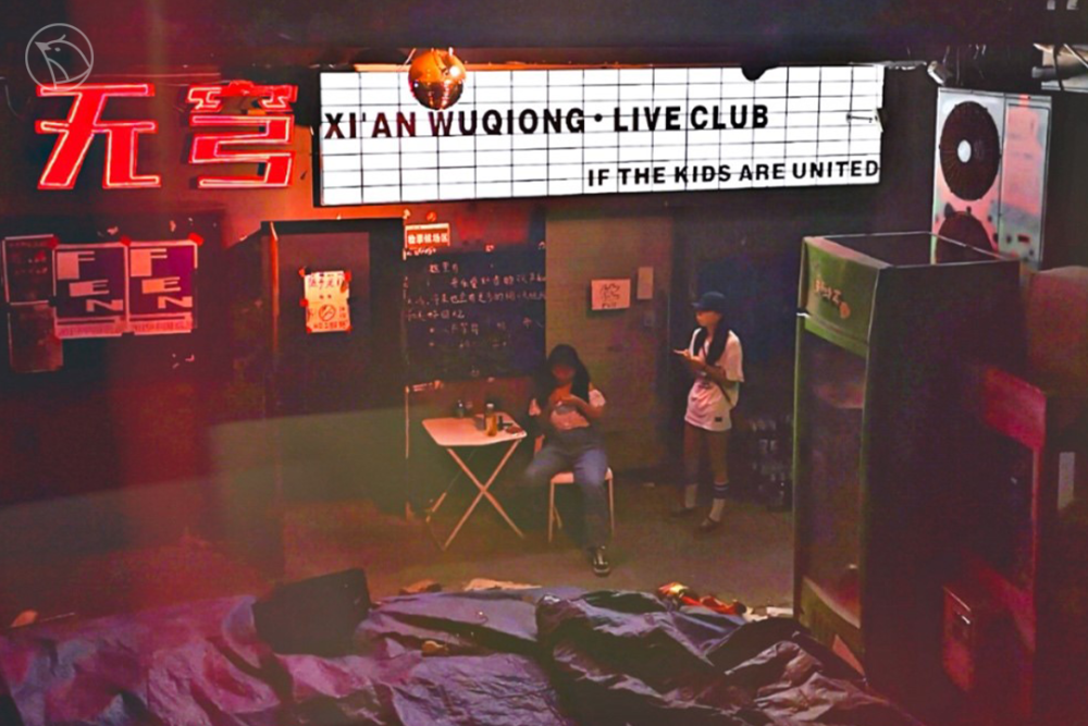 乐队|谷雨影像｜95后女孩痴迷拍乐队，5年蹲守200场演出说：值得