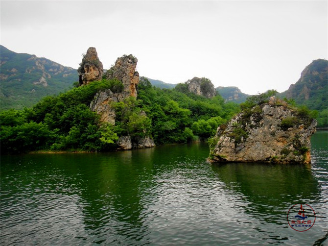 东北小桂林，碧水青山