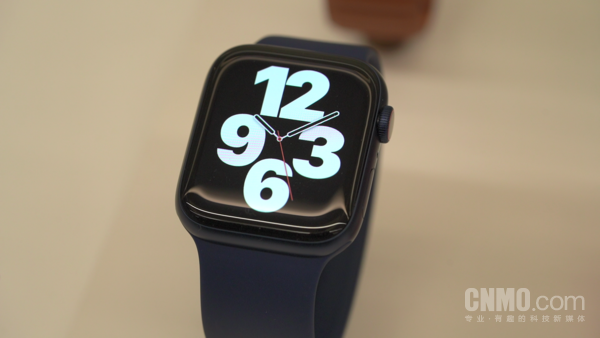 applewatchs6现场上手颜色百搭血氧饱和度监测爱了