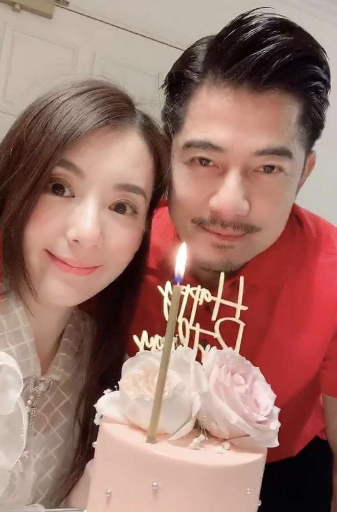 方媛|方媛无惧“外围女”流言，现身活动现场，面色红润气质好