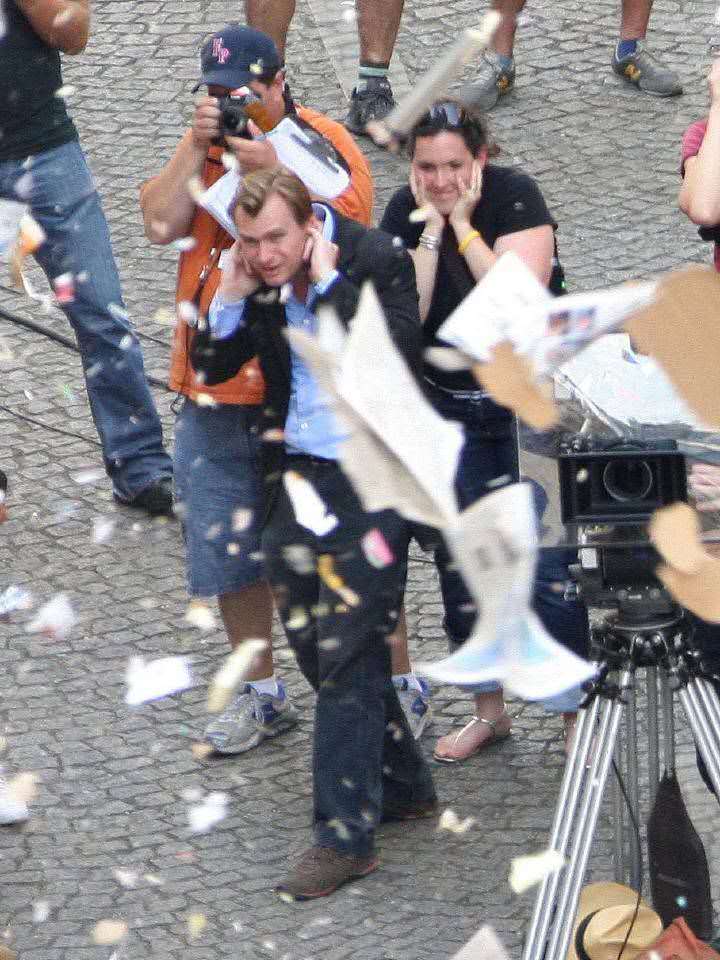 诺兰|小李子面目狰狞，诺兰躲在一旁偷笑，盗梦空间幕后原来这么好玩