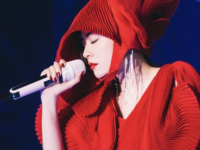 张靓颖|张靓颖的真实，你一无所知