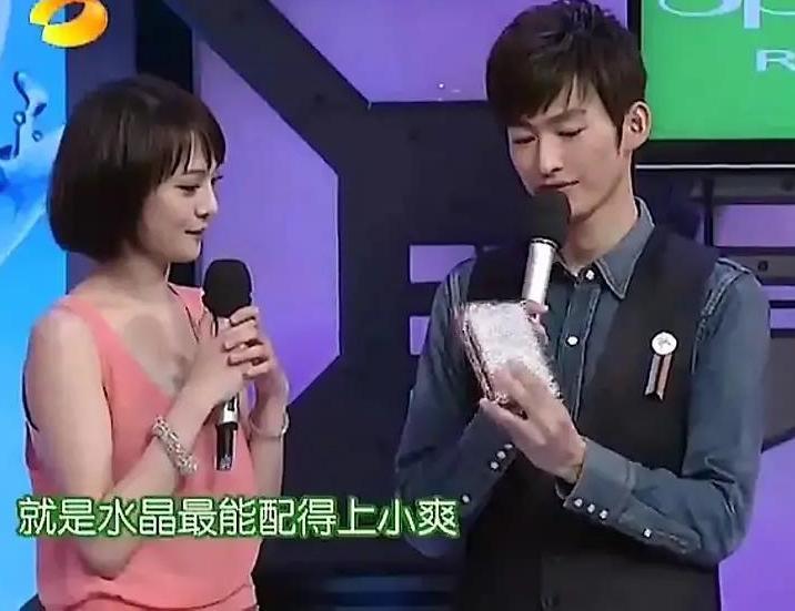 古力娜扎|郑爽张翰都在录恋爱综艺，11年过去，他们和怼粉的娜扎陷入相同困局