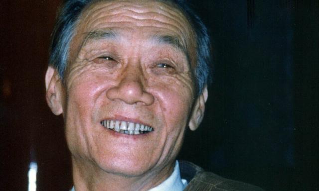 2020年去世名人盘点黄鸿升最可惜白发老父亲自布置灵堂