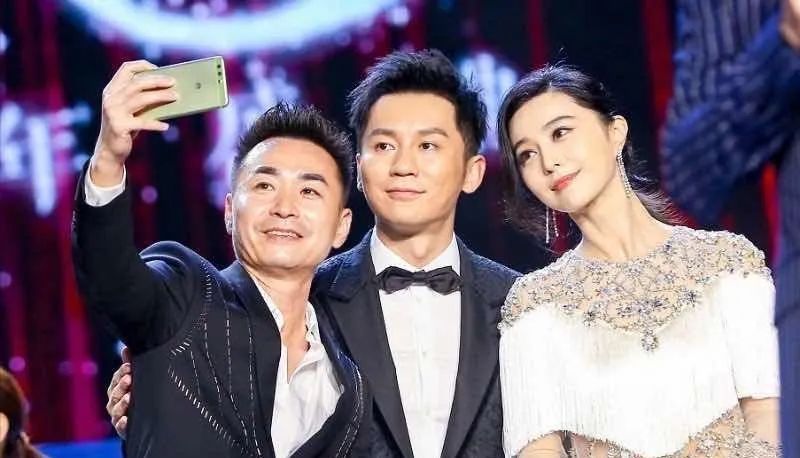 范冰冰|李晨与范冰冰到底分了没？