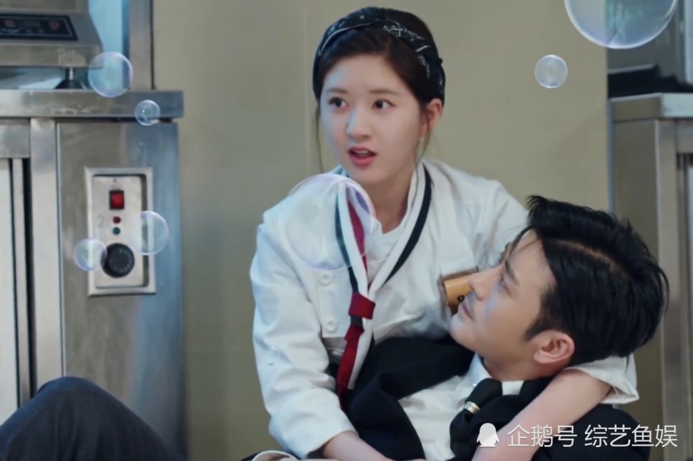 赵露思|刚播2天就破1.9亿，套路化撒糖，赵露思《我喜欢你》被吹过头了吧