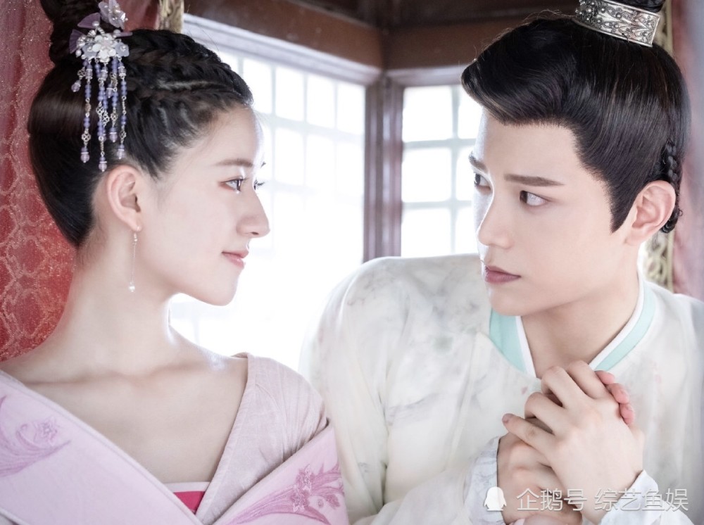 赵露思|刚播2天就破1.9亿，套路化撒糖，赵露思《我喜欢你》被吹过头了吧