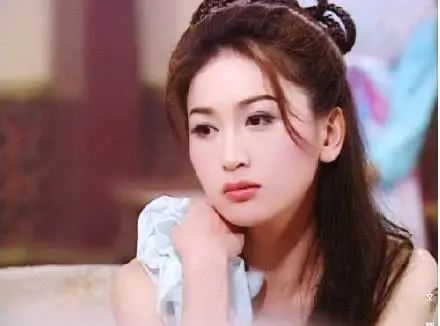佟丽娅|为什么她们艳压范冰冰、美过佟丽娅，却演不好一个狐狸精？