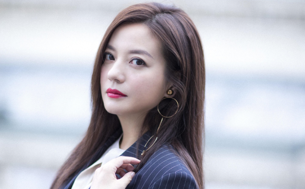 导演|国民女神火了22年，作品部部经典，带火综艺，当导演也成典范