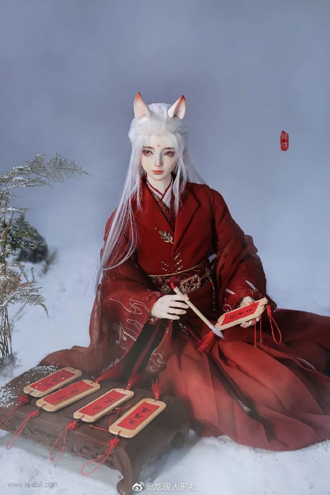 龙女|中国小哥怒辞外企，花11年做出绝美古风人偶，实力碾压国外娃娃！