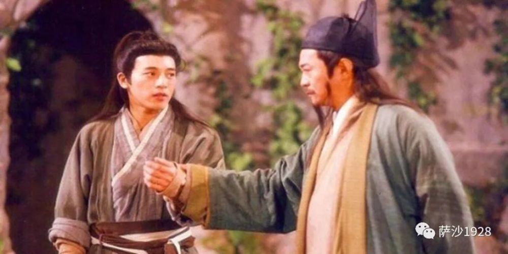岳不群|岳不群曾想把掌门传给令狐冲？他只是将徒弟们当做为打手而已