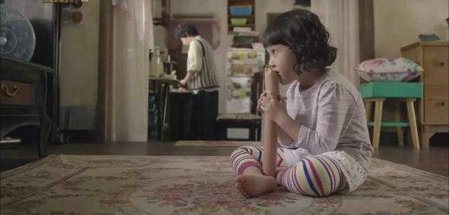 晒近照|请回答1988珍珠晒近照，白色洋装长发及腰，是小公主没错了