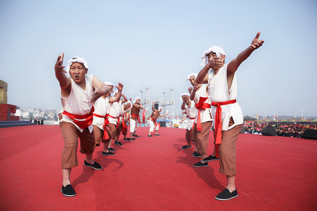 国家级非物质文化遗产代表性项目"黄河号子"搬上舞台,保护传承黄河