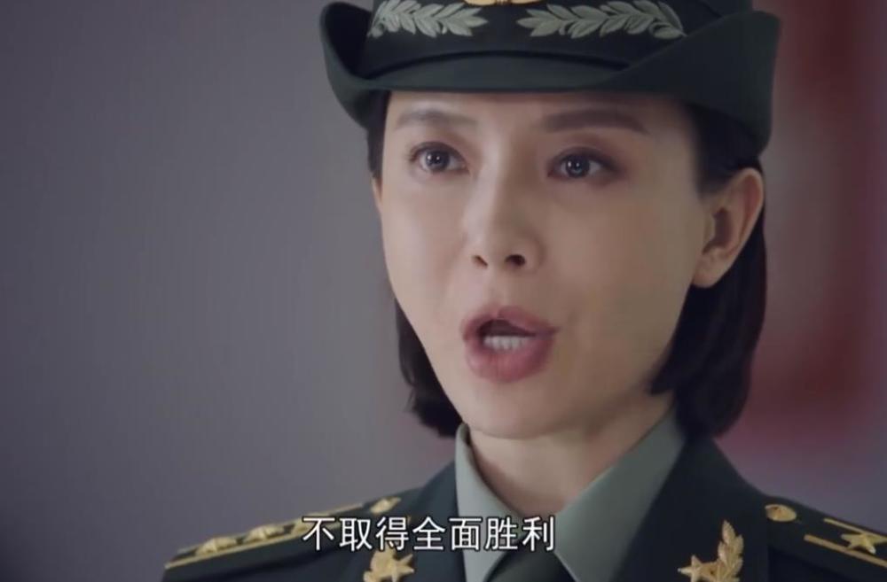 最美逆行者|《最美逆行者》看哭了，王志飞演活华院长，车里的哭戏令人动容