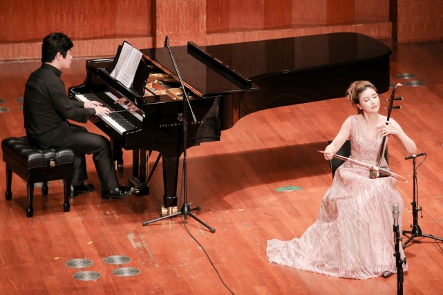 二胡与钢琴对话,陆轶文如何发现二胡的多种打开方式