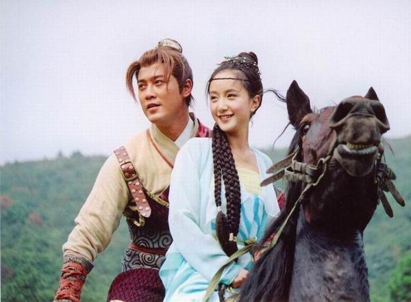 金庸|江湖唯有英雄志：这本毁誉参半的武侠大作，到底啥是大结局？