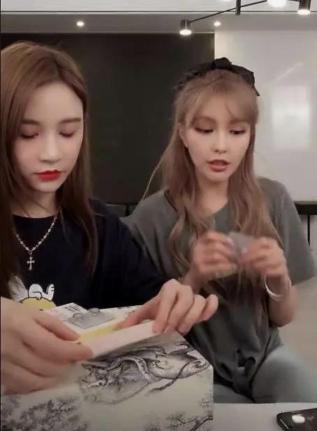 豪宅|喜提豪宅和兰博基尼，和郑恺分手后，她怎么过得更爽了？