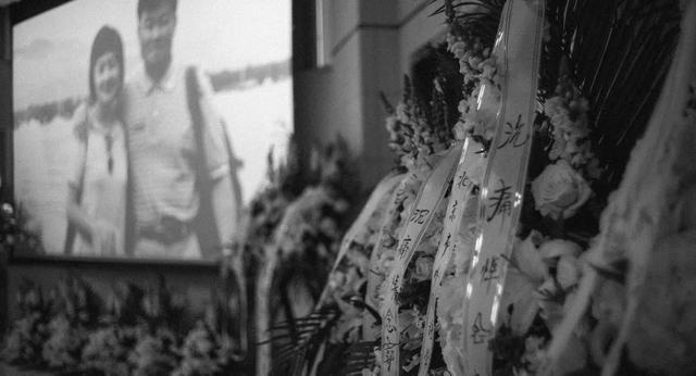 豪宅|喜提豪宅和兰博基尼，和郑恺分手后，她怎么过得更爽了？