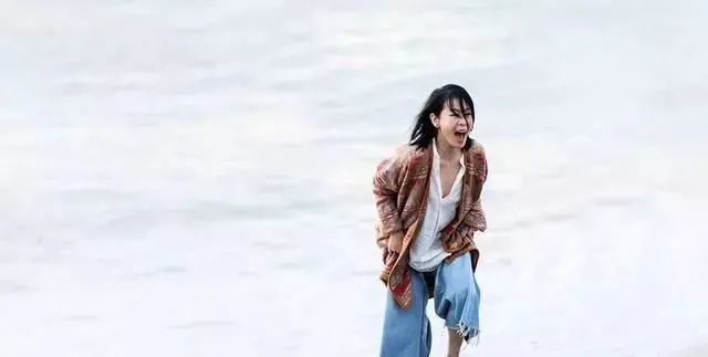 刘若英|放下陈升、错过黄磊，嫁给钟小江却分居9年，刘若英真的幸福吗？