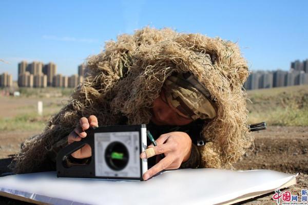 直击工兵侦察情报要素跨昼夜演练