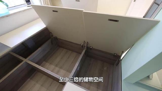 厕所|北京35㎡睡6人还要生二胎，老人睡客厅上30次厕所，全家站吃