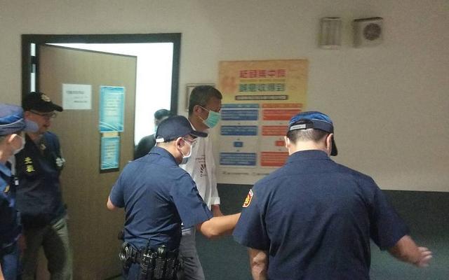 黄鸿升|黄鸿升解剖查清死因，家属开始布置灵堂，仅开放3天供亲友追悼