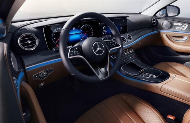 奔驰e级|北京车展再添一员虎将，全新奔驰E级颠覆成小S，比A6空间大