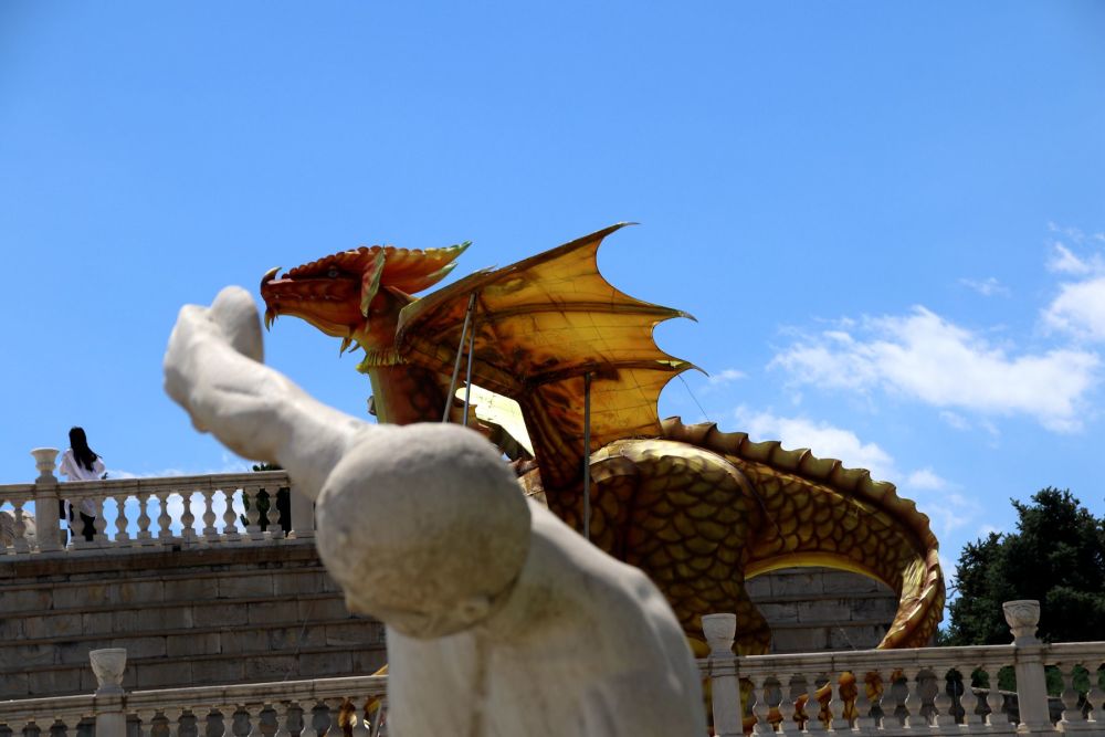 齐白石|齐白石：“夸我画得好，就是害我”，捧杀比棒杀还严重，明白了