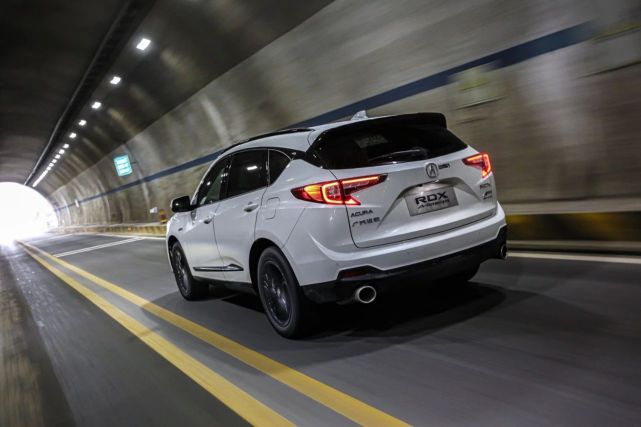 被忽视的成长木根儿试驾讴歌rdxaspec