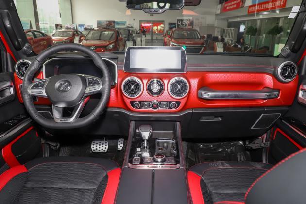 宝马1系|宝马1系让凯美瑞都退位让贤！指导价19万元，还有胎压显示、道路救援呼叫