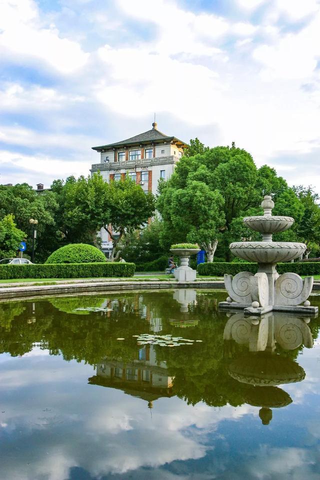全国第三高校,浙江最牛大学,浙江大学2020年本科录取分数线发布