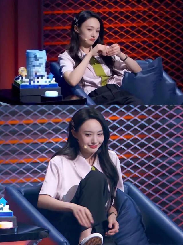 郑爽《脱口秀》被指没修养,山根高苹果肌下垂,法令纹像是老太太