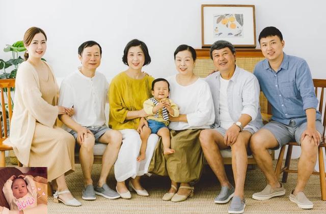 宝宝满百天,全家福必须拍到位?很容易坑娃,这4种方式一样留念