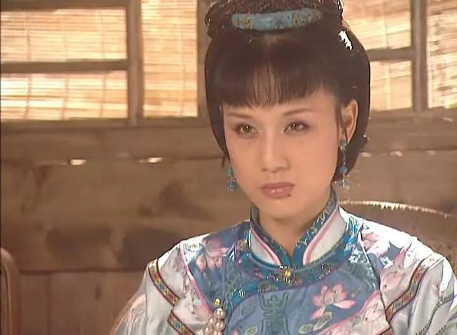 荣妃为康熙生下第一个孩子母凭女贵因康熙疼爱女儿而封妃