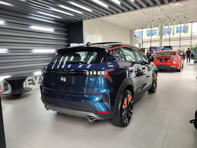 为后浪准备的suv领克06到店实拍