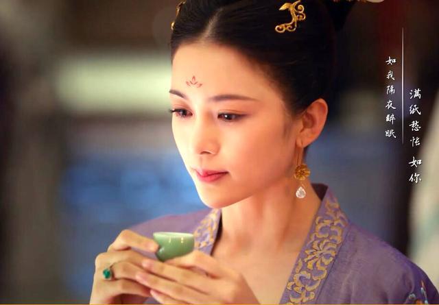 长安诺|《长安诺》：先带火的不是成毅，而是她