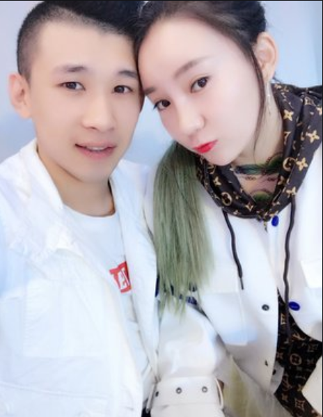 打脸!网红刘大美人生日放话要送一个亿,开播三分钟却开始卖货