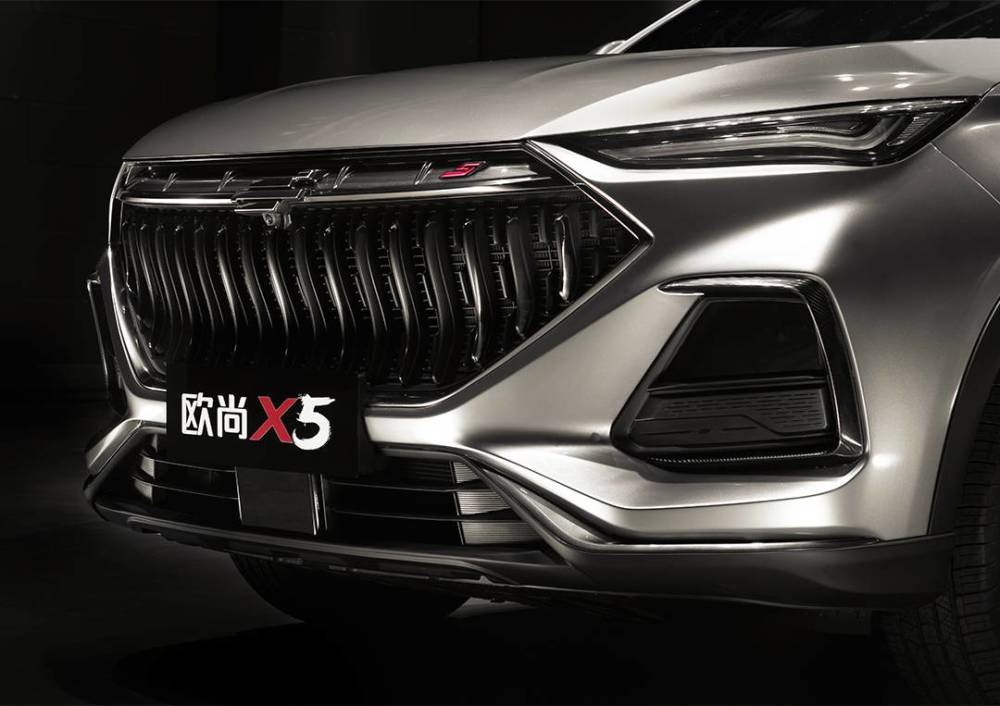 长安欧尚x5|长安欧尚X5于北京车展预售，11月中旬上市，主打运动造型犀利