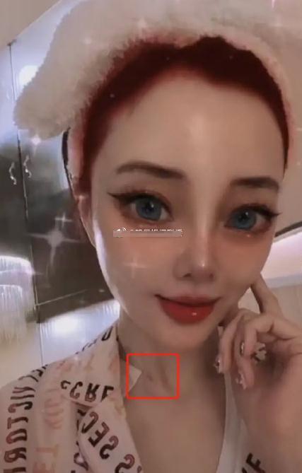李小璐|李小璐发视频称喜欢帅哥，脖子红印引人猜测，网友直呼赶紧复婚