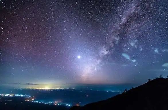 阿基拉|没拍出《阿基拉》，他把自己的电影封印了30年