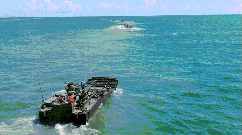 来了陆军无人侦察机海上弹射起飞