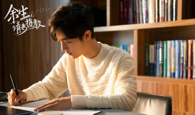 最美逆行者|肖战华丽复工！参演《最美逆行者》首播引泪奔，将寸头出场受期待