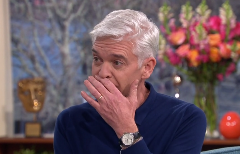 菲利普·斯科菲尔德|英国著名主持人因个人取向离婚，愿意均分巨额财产，但要求太太继续保持忠诚