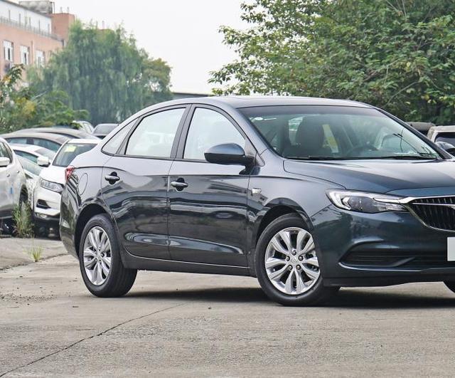 2021款别克英朗,配安吉星 6at,油耗5.9l,11.99万起