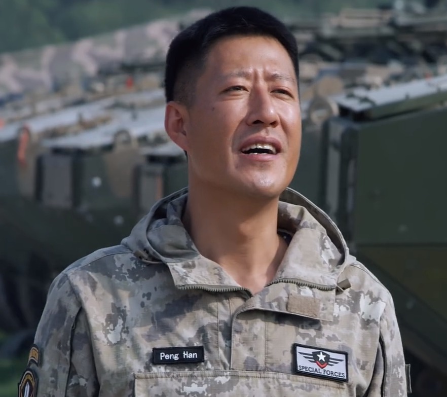 蓝军出击褚战刚结局放走洪毅埋下隐患故步自封再败韩鹏被降衔一级