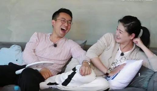 汪小菲|汪小菲深夜“搂美女”，“宠妻人设”崩塌：大S终究被辜负了？