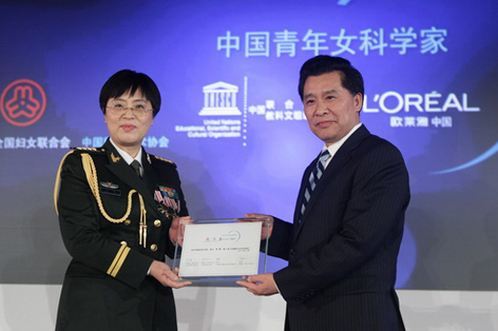 陈薇|新冠疫苗传来好消息之际，陈薇院士近照曝光，看完鼻子忍不住发酸