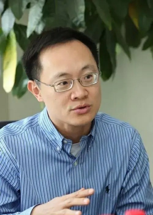 小米林斌突然套现70亿,林斌立刻回应:五年不再出售股份_腾讯新闻