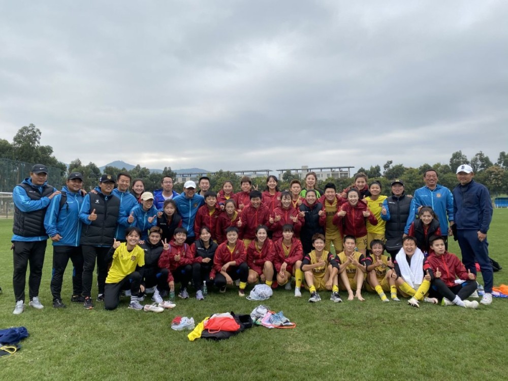 北京男篮|北京女足“抢”到一张四强门票 跻身女超联赛争冠组