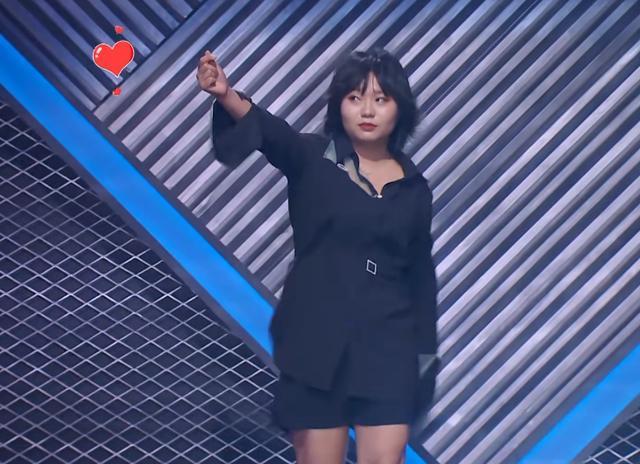 李雪琴|李雪琴晋级被说低俗，只因她来自东北，东北人不能说脱口秀么？